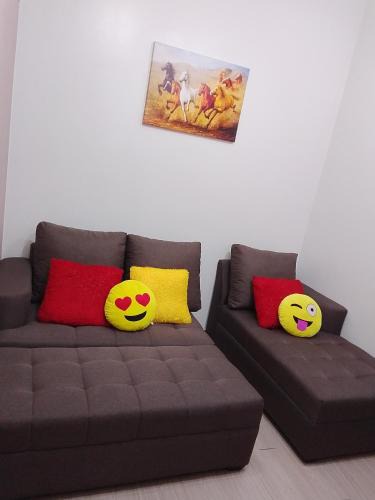 Novaliches Apartment | 1 Bedroom Cozy Condo Unit with Netflix & Free Wifi in Trees Residences