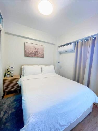 Davao Apartment | 1 BR Condo with balcony in Verdon Parc Trevans 512