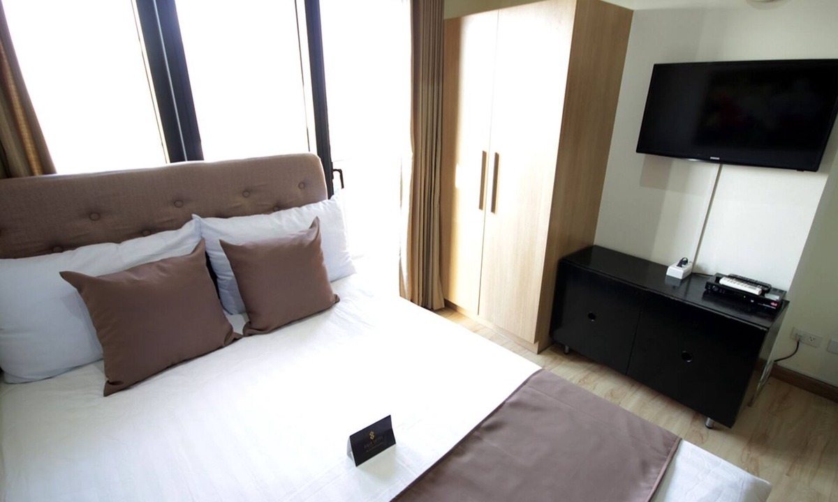 Downtown Apartment | 1 BR Unit in a World Class Residences