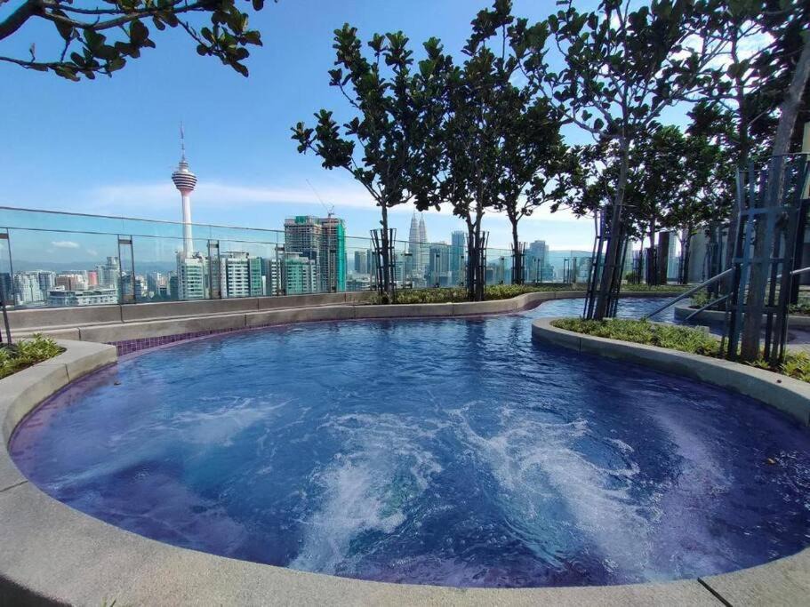 Bukit Bintang Apartment | 1 Room 1 Bathroom The Robertson KLCC