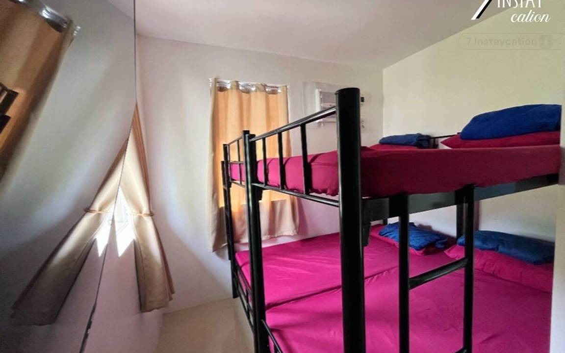 Dasmarinas House | 100 m² House ∙ 2 bedrooms ∙ 11 guests