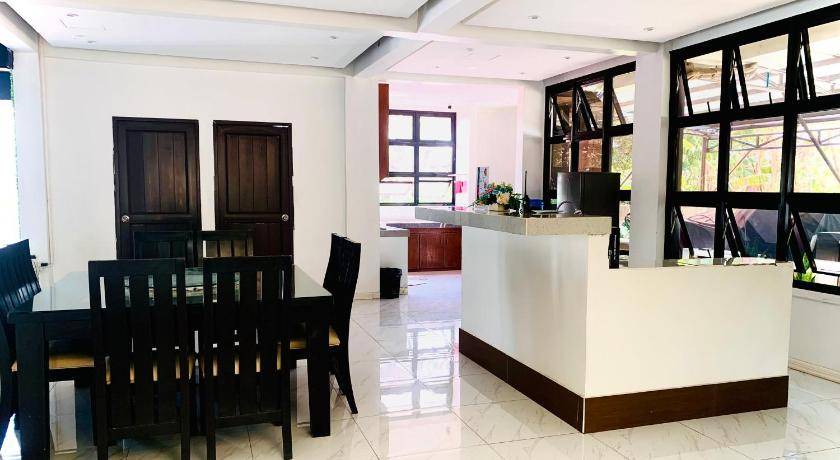 Taytay Apartment | 120 m² Apartment ∙ 2 bedrooms ∙ 11 guests