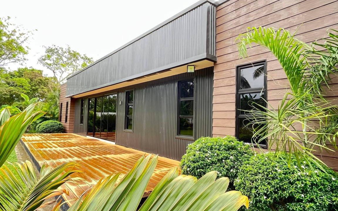 Lila Villa | 132 m² Villa ∙ 3 bedrooms ∙ 10 guests