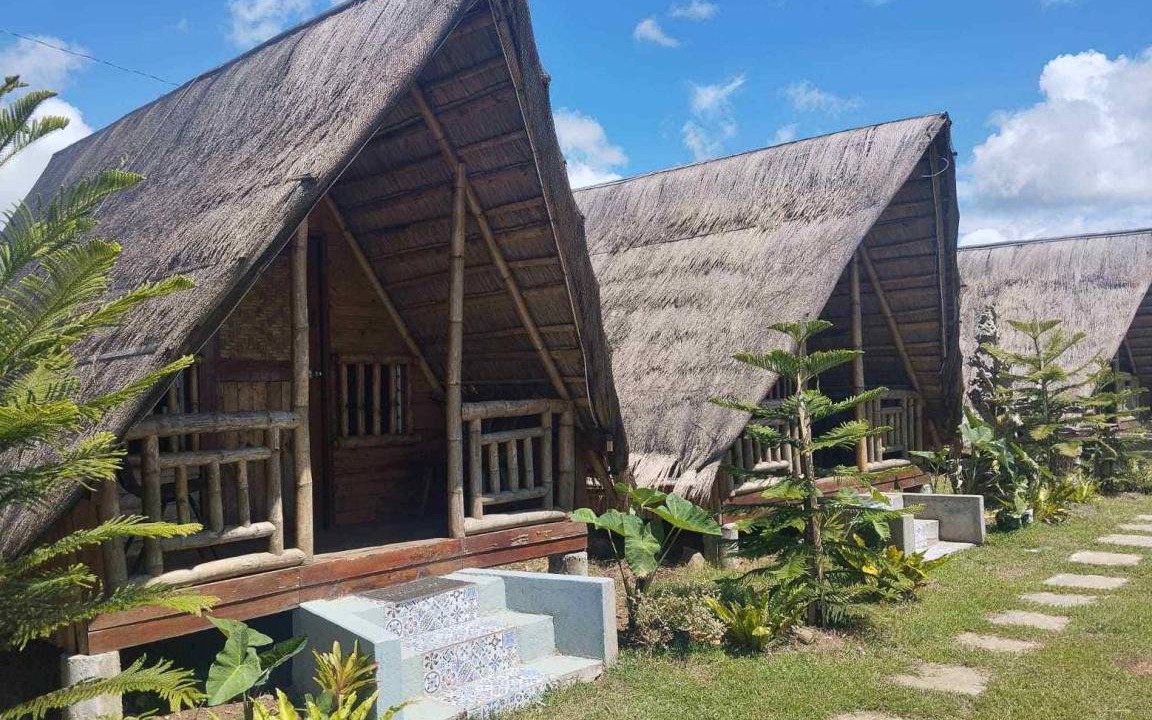 Lumban Hotel | 14 m² Hotel ∙ 3 guests