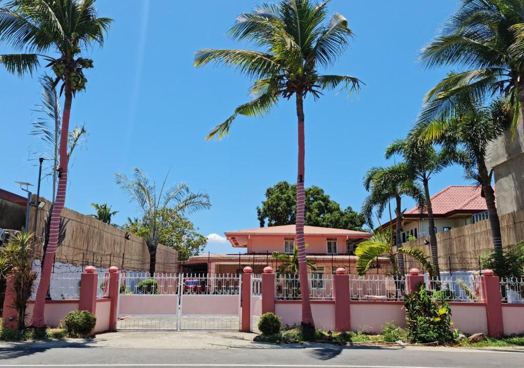 Lucap House | 150 Lucap Road