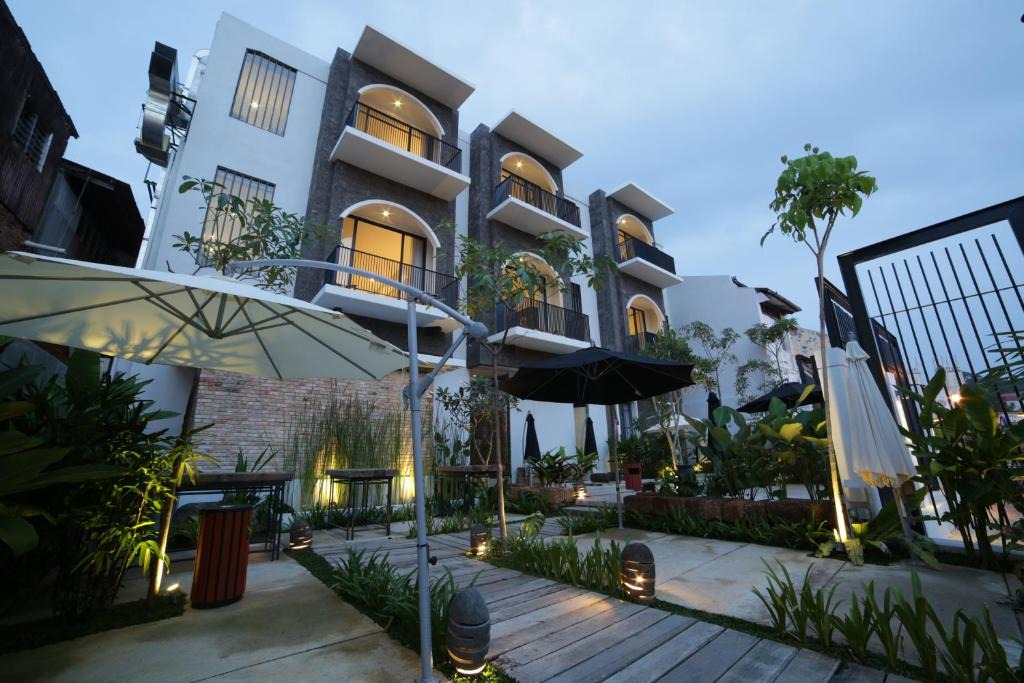 Kampung Jawa Hotel | 1825 Gallery Hotel