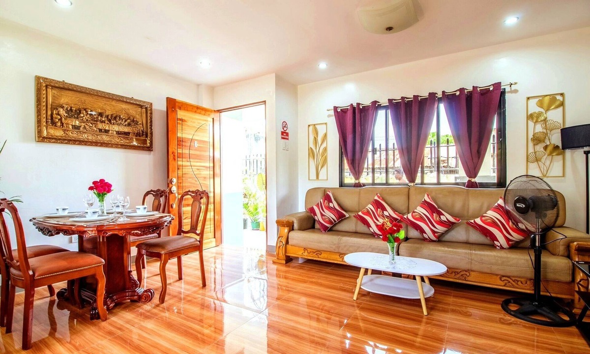 Liloan Apartment | 2 Bedroom Apartment ~ 5 minutes to Grand Mall