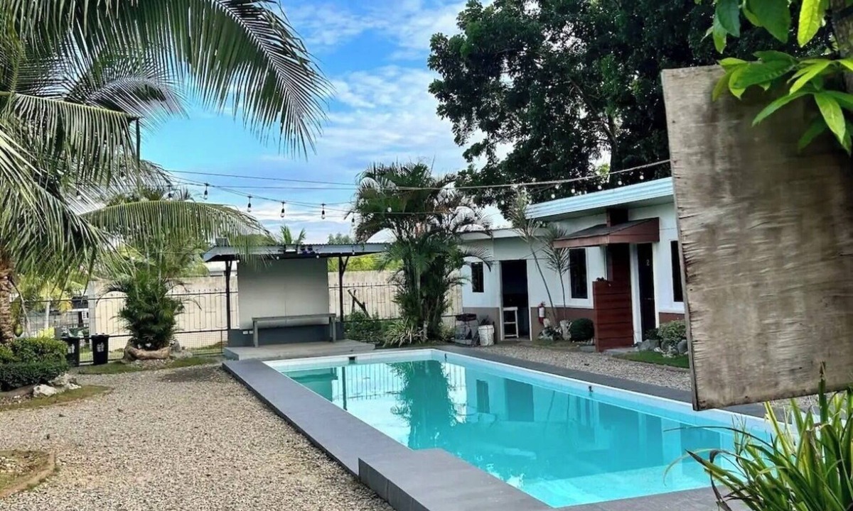 Dauis Resort | 2-bedroom resort in beautiful Dauis with refreshing AC