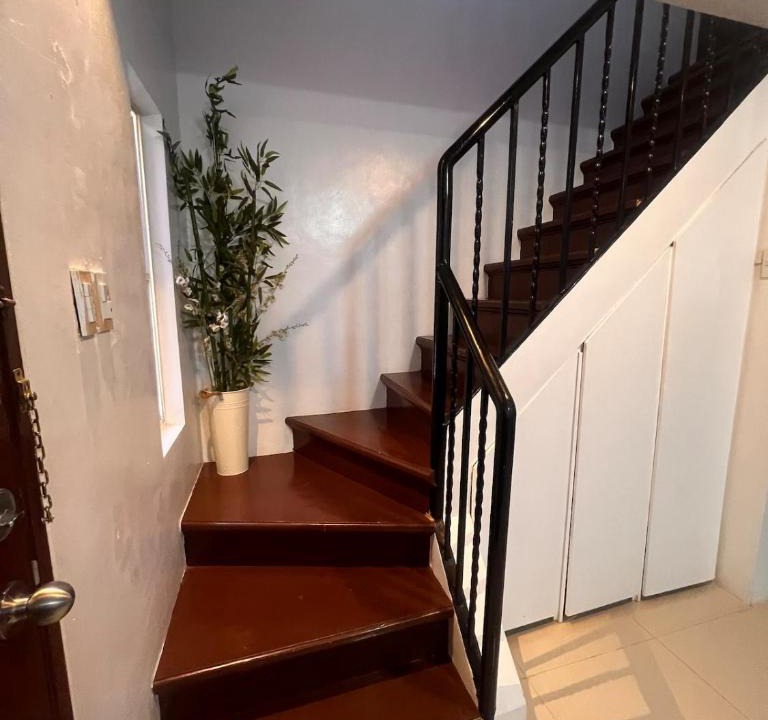 Talomo District Apartment | 2-Storey with 4BR Villa in a High-End Subdivision