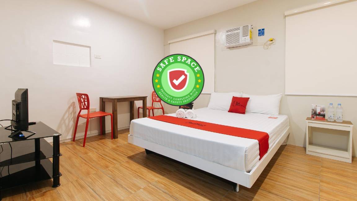 Legazpi Hotel | 20 m² Hotel ∙ 10 guests
