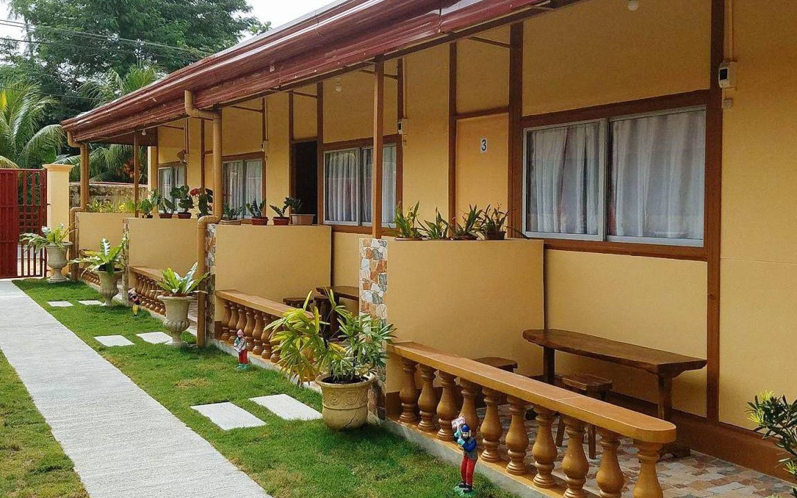 Palompon Hotel | 20 m² Hotel ∙ 6 guests