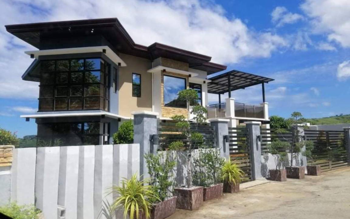 Metro Luzon Urban Beltway Villa | 235 m² Villa ∙ 2 bedrooms ∙ 10 guests