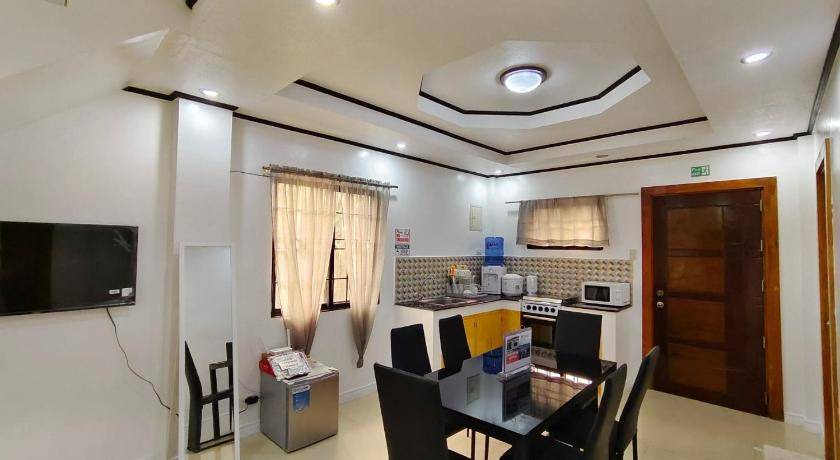 Ormoc Apartment | 267 m² Apartment ∙ 1 bedroom ∙ 4 guests