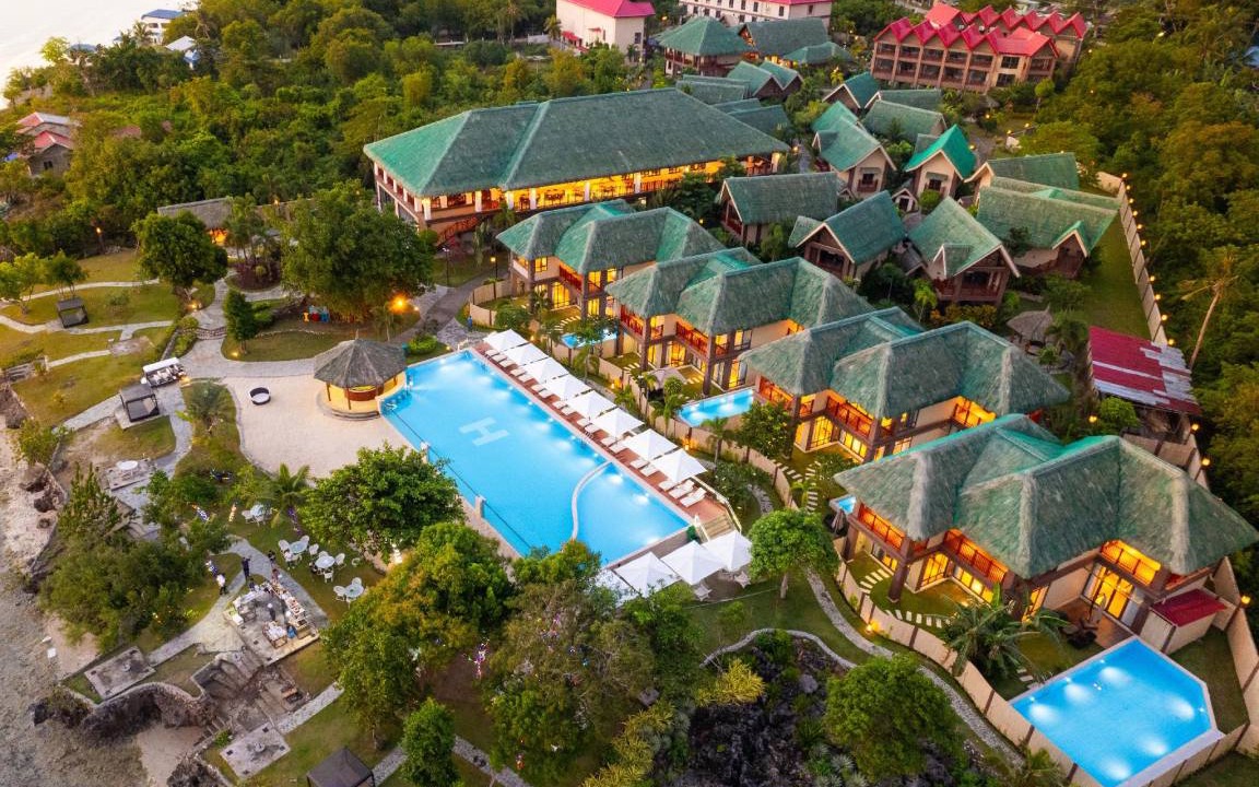 Calape Resort | 290 m² Resort ∙ 3 bedrooms ∙ 127 guests