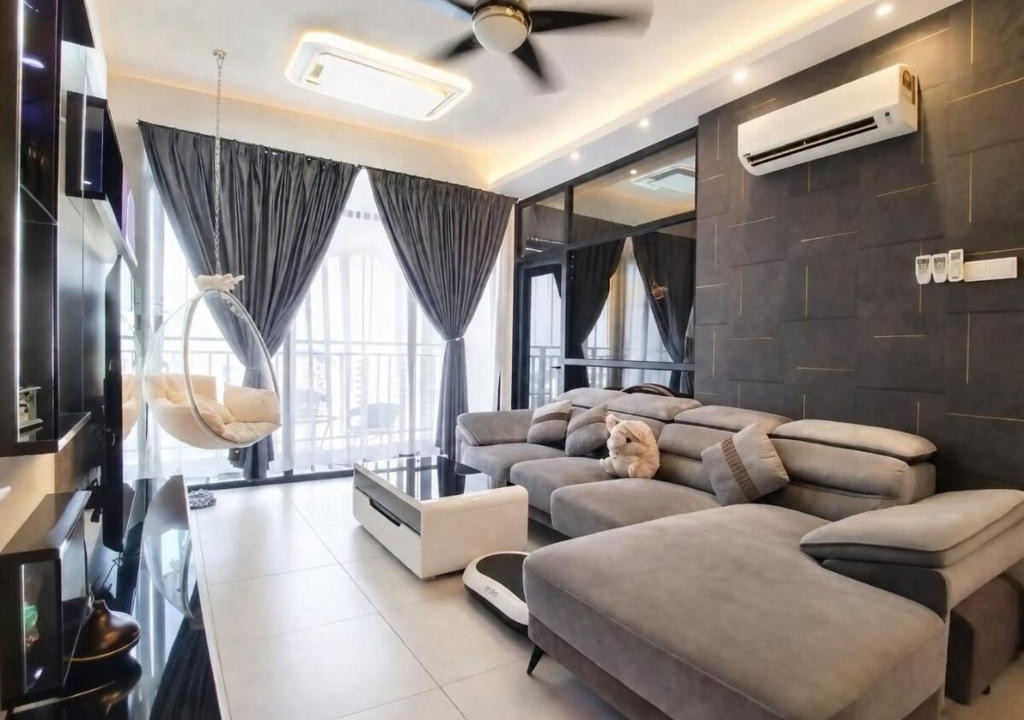 Malacca City Apartment | 2BR Infinity Pool Condo Near Jonker 5Pax