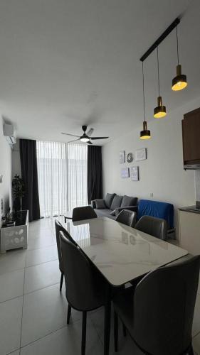 Taman Charming Apartment | 3 Bedroom and 2 bathroom, The Podium