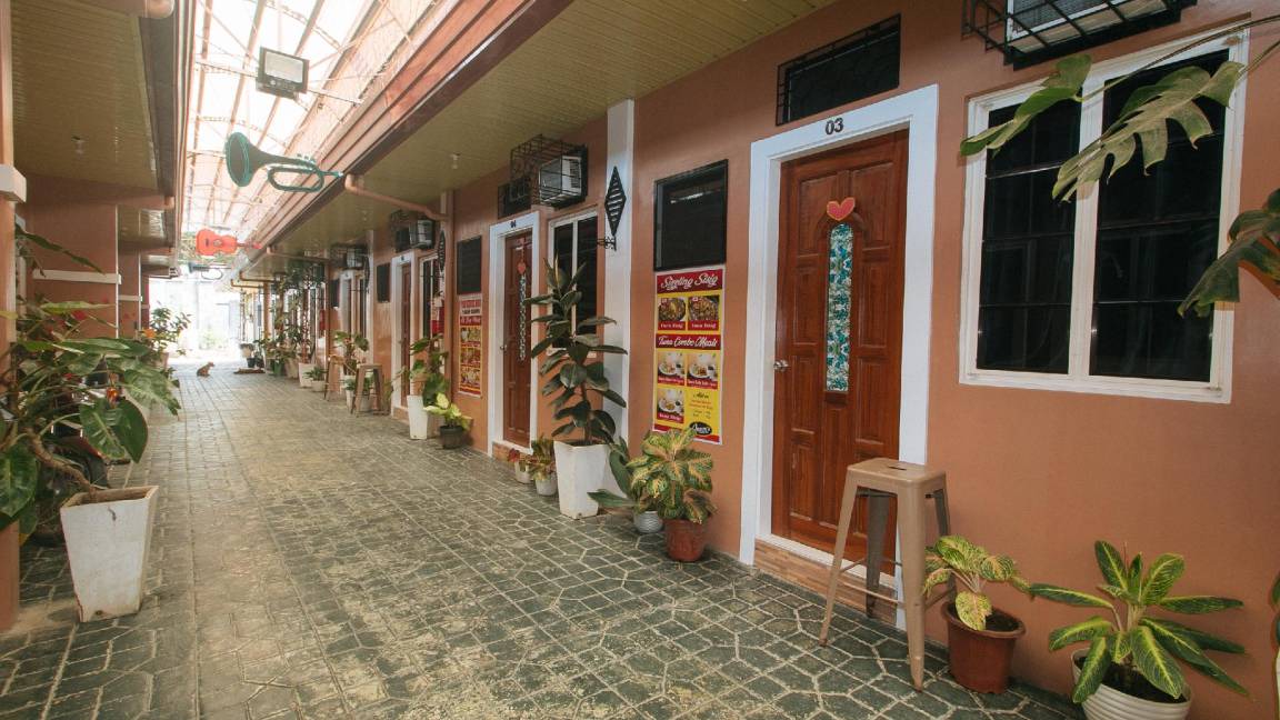 Tagum Hotel | 36 m² Hotel ∙ 8 guests
