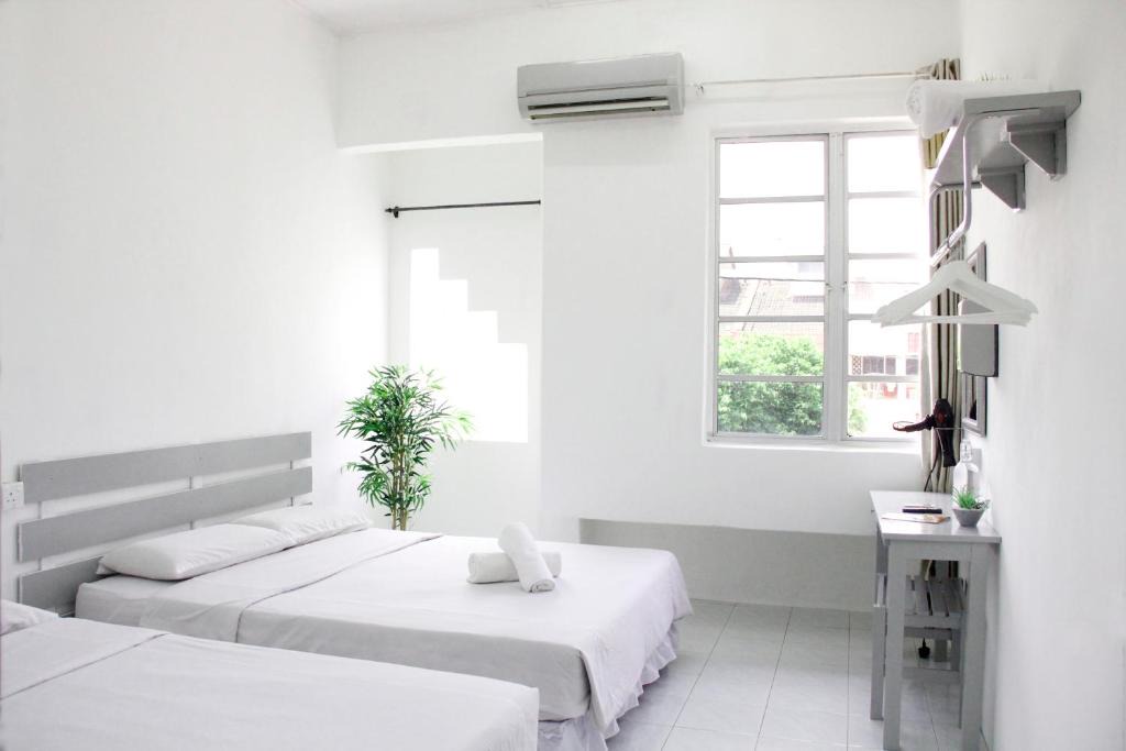 Taman Kota Laksamana House | 39 Guest House