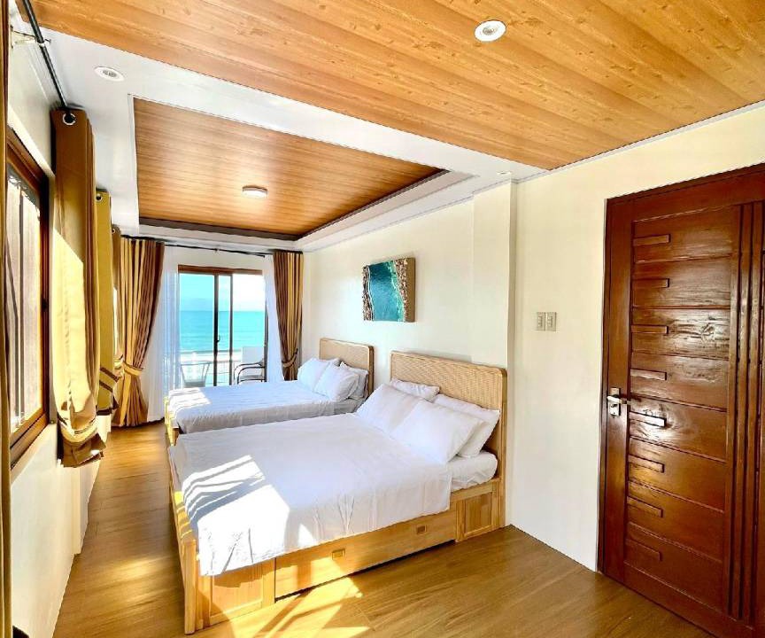 Pangasinan Province House | 400 m² House ∙ 5 bedrooms ∙ 20 guests