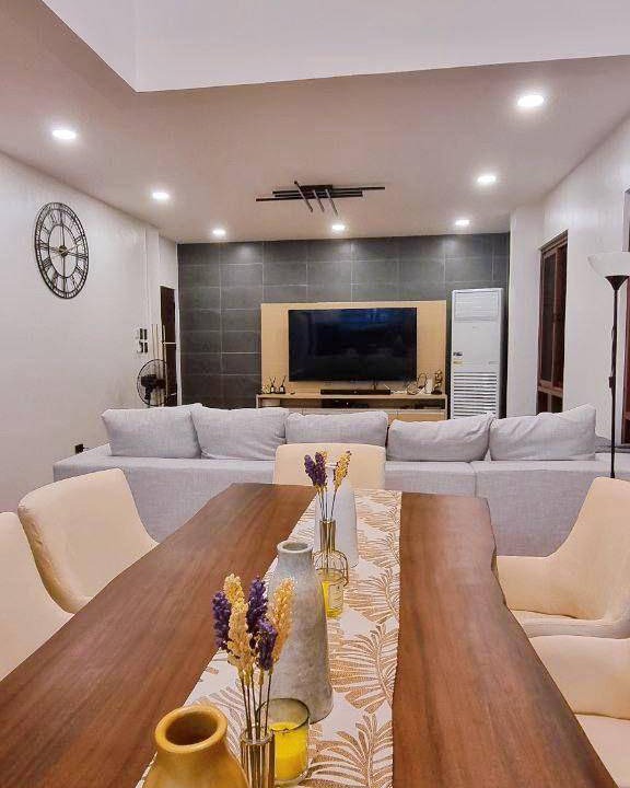 Balibago Villa | 400 m² Villa ∙ 5 bedrooms ∙ 20 guests