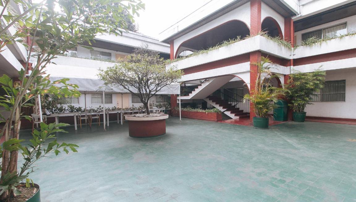 New Manila Hotel | 42 m² Hotel ∙ 2 guests