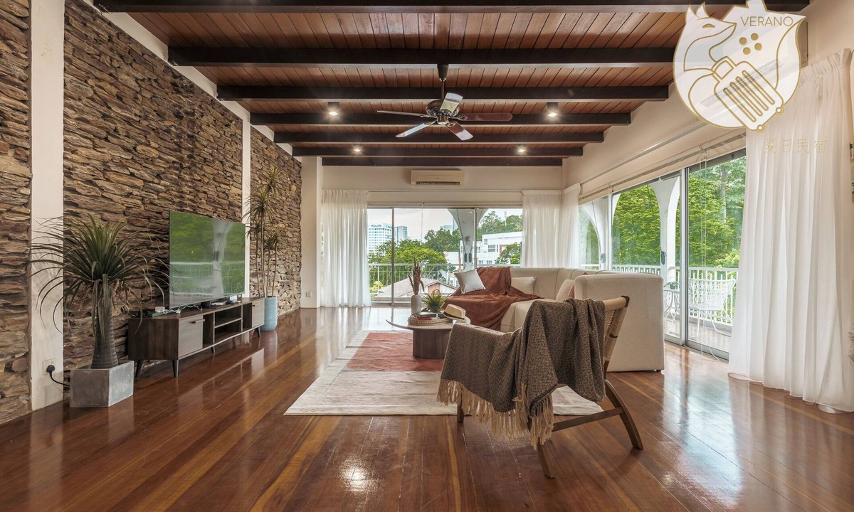 Bukit Damansara Villa | 42Pax 9BR Damansara Pool Villa by Verano