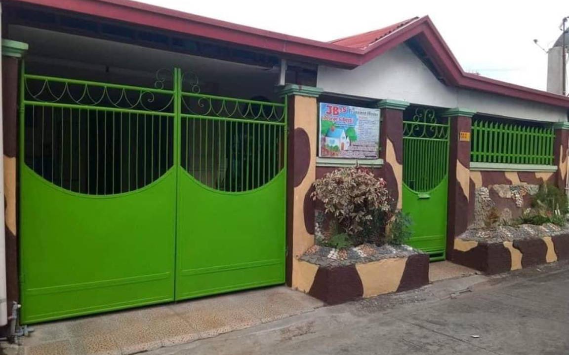 General Trias House | 45 m² House ∙ 3 bedrooms ∙ 7 guests