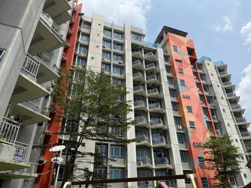 Chemor Apartment | 6 pax Homestay Klebang Ipoh Near Shopping mall, Mcd, Free Parking