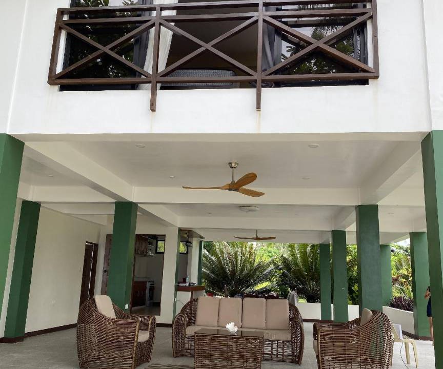 Catangnan House | 8000 m² House ∙ 2 bedrooms ∙ 6 guests
