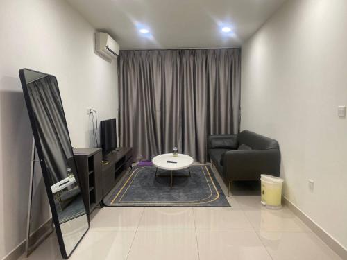 Pelabuhan Klang Apartment | Aaron Low Home