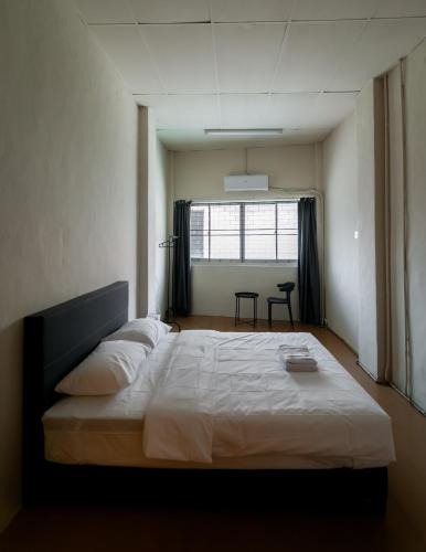 Downtown George Town Hostel | Aayu Beach St - George Town Penang