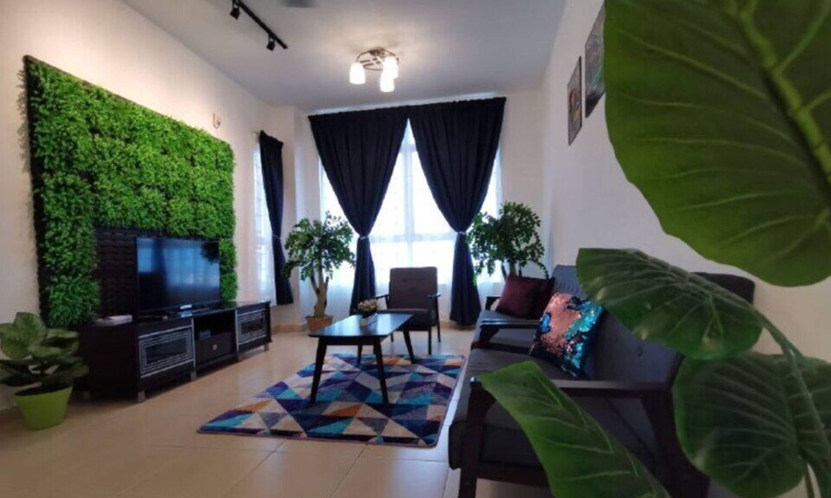 Bandar Kota Bharu Apartment | Accompany with birds chirping melody, Ken 1606 Home is the one for your comfort!