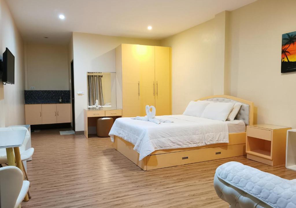 Bogo Apartment | Acrige Apartelle 2-4 pax Queen @ heart of Bogo City