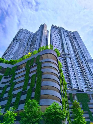 Imbi Apartment | Agile suits moonshine TRX BY KL