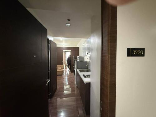 Bel-Air Apartment | Air Residents Makati Corllex Homes 1BR w Balcony