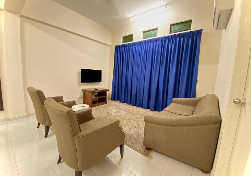 Kuala Lumpur City Centre Hotel | Akar Hotel Kampung Baru