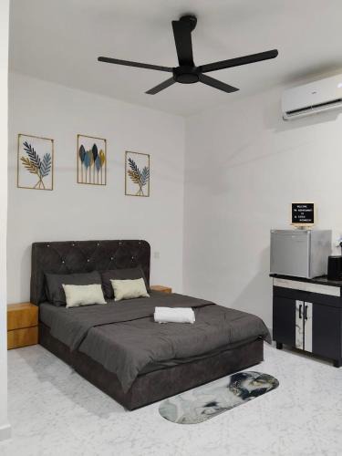 Kampung Ulu Pauh House | Al-Fateh Roomstay, Arau - Room 01