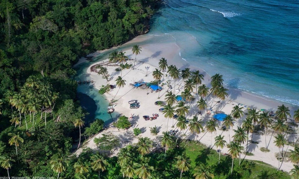 Los Maestros Apartment | All Fun Inclusive Beach Front Resort