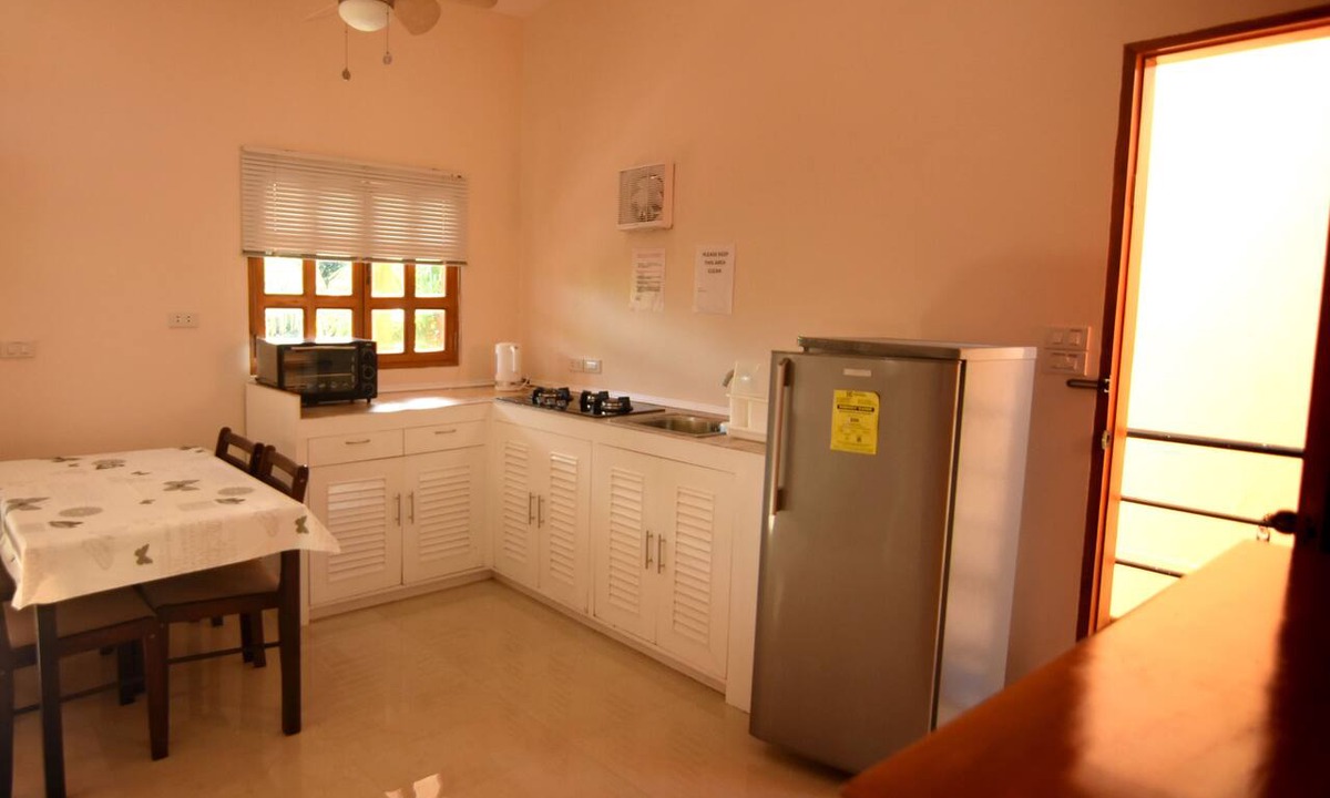 Danao Bed & Breakfast | Alona42 Resort