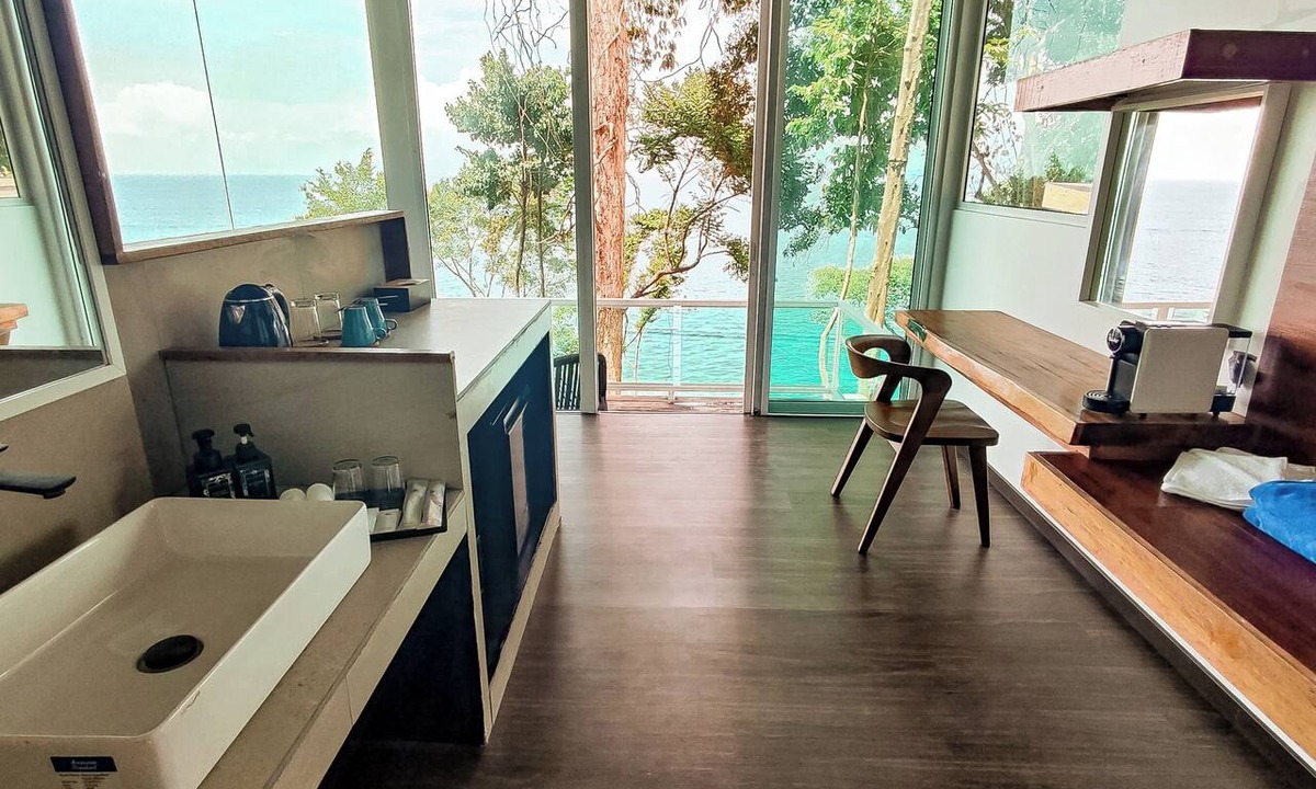 Kampung Pasir Hantu Hotel | Alunan Resort