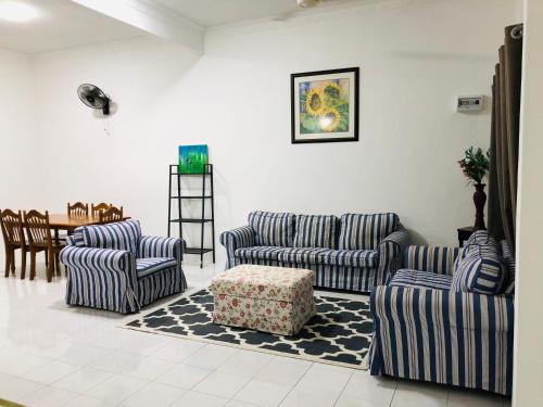 Batu Pahat House | Alyn Home Batu Pahat V Netflix Wifi Cuckoo