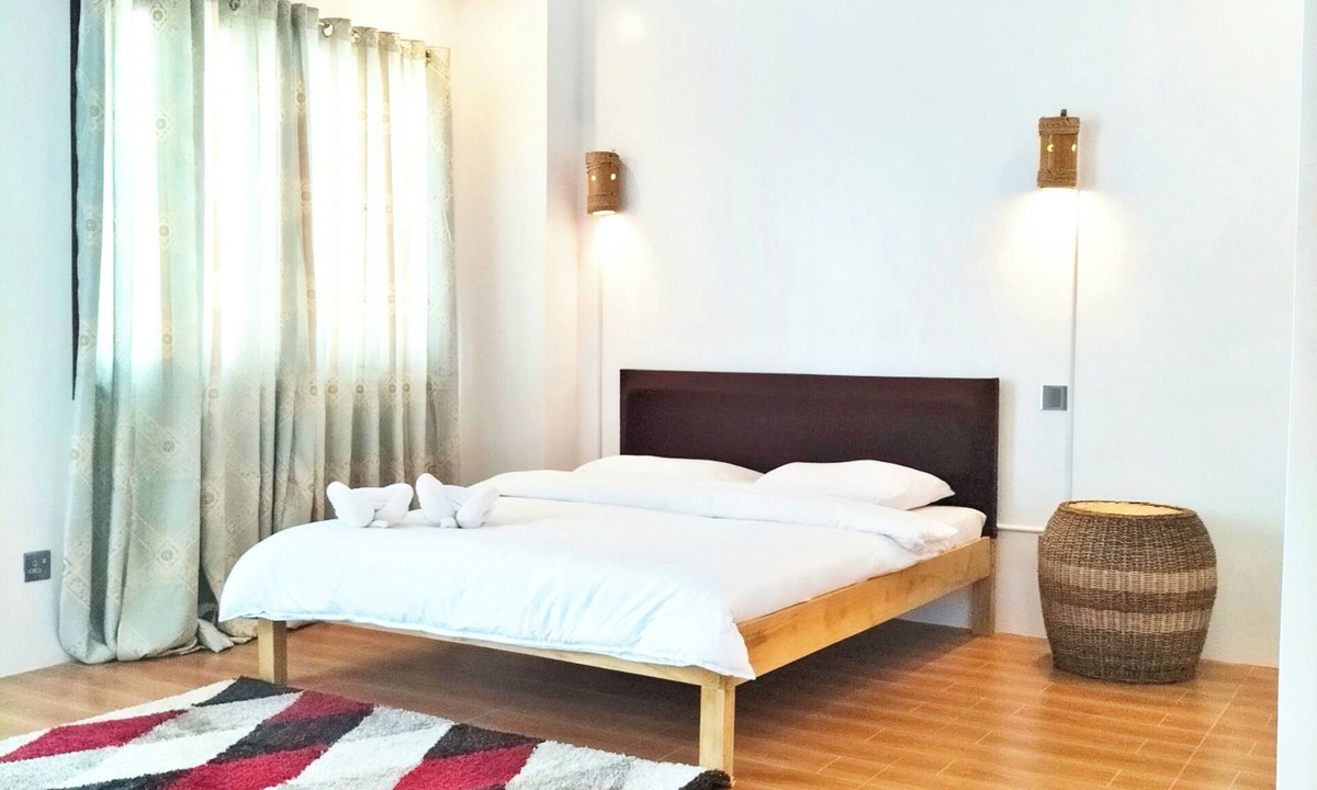 Dauin Hotel | Alzurich Private Resort