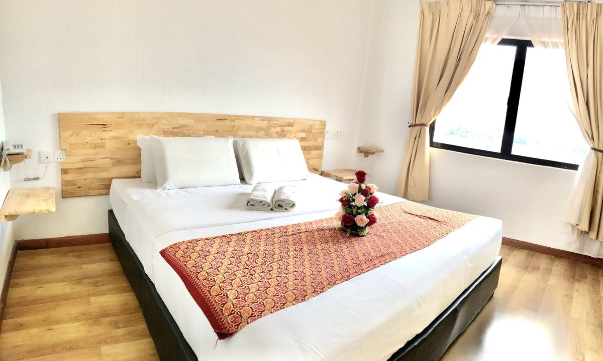 Kampung Telaga Batin Hotel | AM Transit Inn Kuala Terengganu