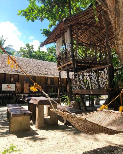 Abra de Ilog Hotel | Amami Beachfront Bungalows & Villa