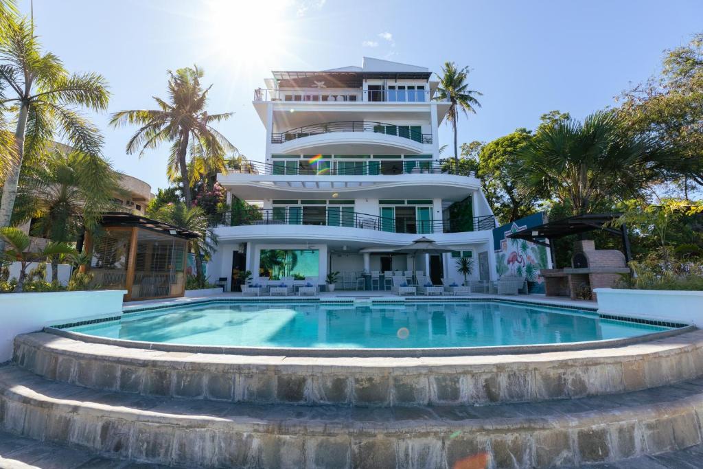 Compostela Villa | Andersson Beach House Cebu
