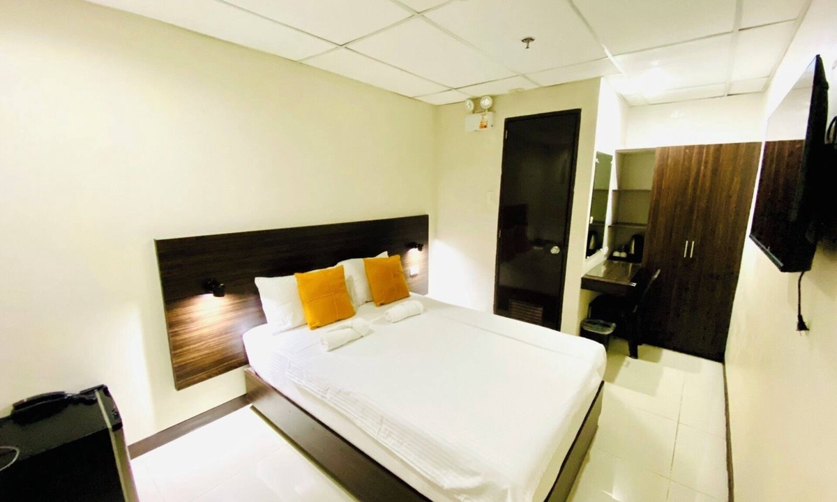 Balanga Hotel | Anton's Inn Hotel