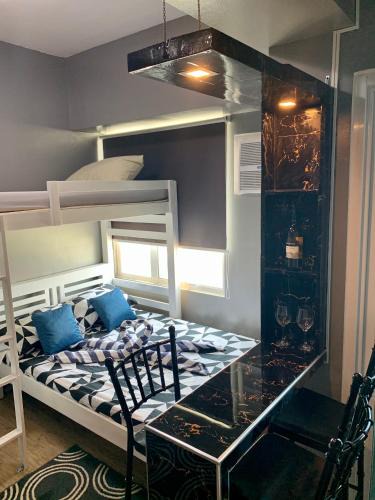 Muntinlupa Apartment | Anuva Condominium with Netflix