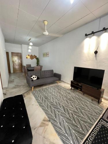 Ijok House | Aqil Musllim Homestay Puncak Alam