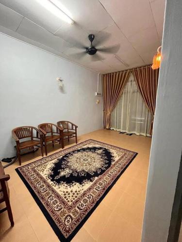 Kampung Permatang Bogak House | aslam homestay 2 bedrooms