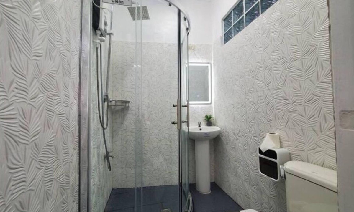 Tayug Apartment | AVE Homes (A4) Deluxe Studio, PRKG, Netflix, Wi-Fi